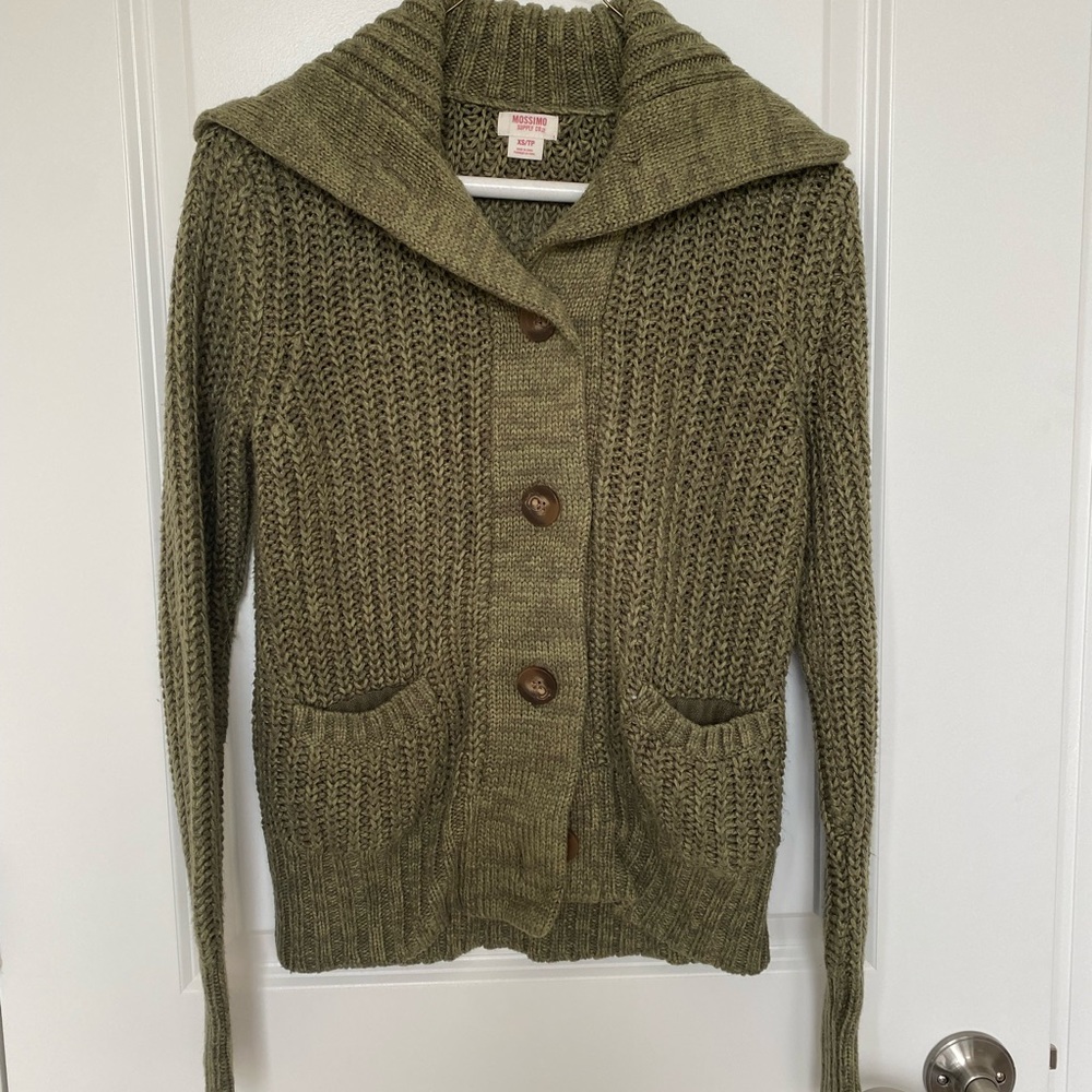 Green Button-Up Sweater with Pockets XS